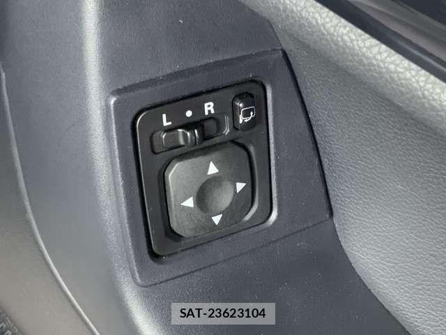 Mitsubishi GALANT FORTIS 2012-11 2029697-16
