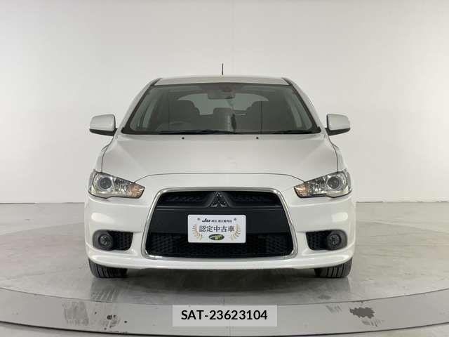 Mitsubishi GALANT FORTIS 2012-11 2029697-4