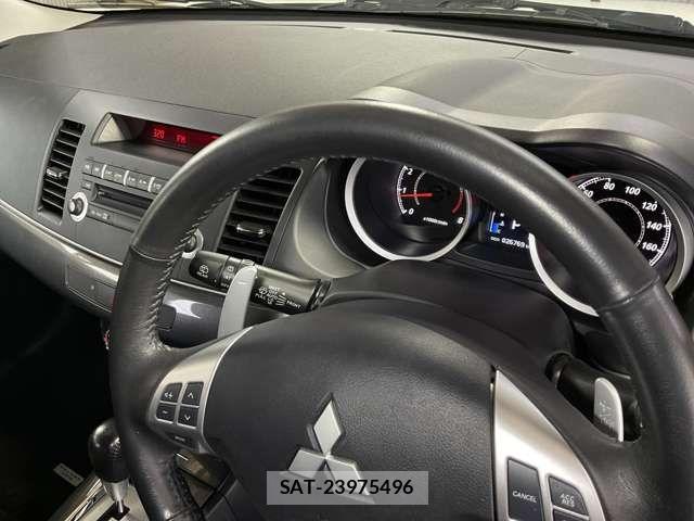 Mitsubishi GALANT FORTIS 2011-07 8457560-15