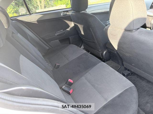 Mitsubishi GALANT FORTIS 2009-01 7616763-9