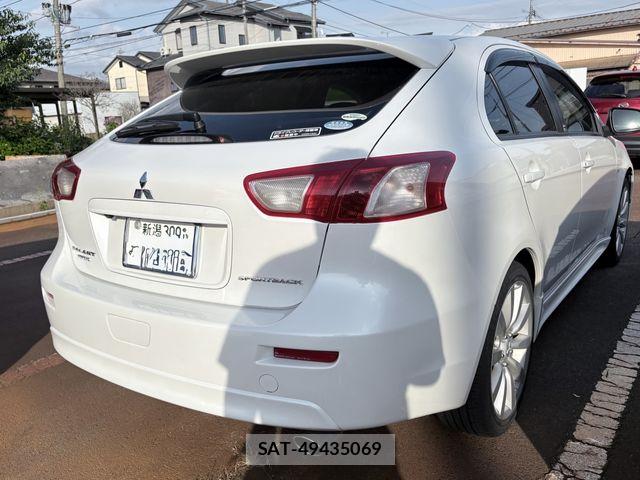Mitsubishi GALANT FORTIS 2009-01 7616763-3