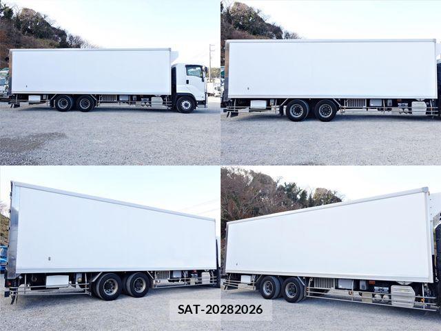 Isuzu GIGA 2017-09 689194-7