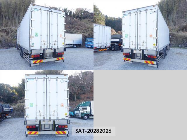 Isuzu GIGA 2017-09 689194-8