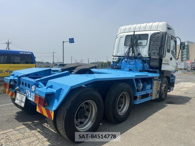 Isuzu GIGA 2012-08 1221382-3