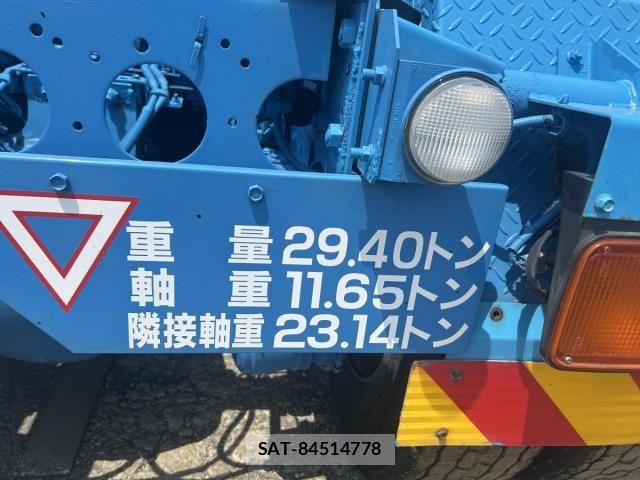 Isuzu GIGA 2012-08 1221382-6