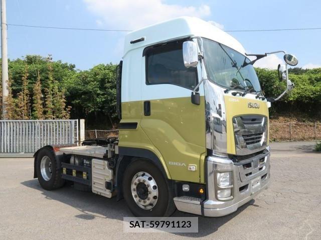 Isuzu GIGA 2018-02 1221403-0