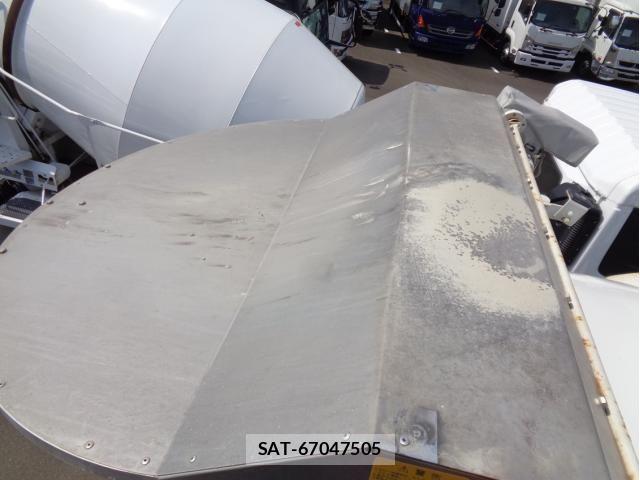 Isuzu GIGA 2022-07 1221422-8