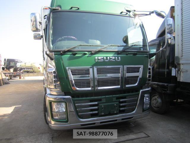 Isuzu GIGA 2011-11 1221378-1