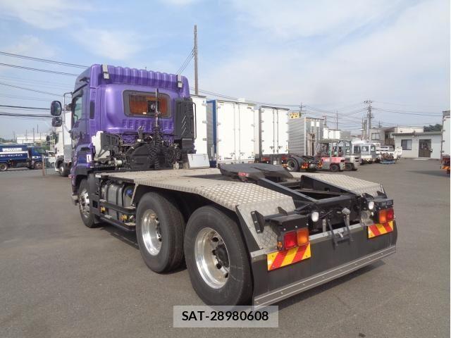 Isuzu GIGA 2019-10 1221411-3