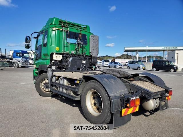Isuzu GIGA 2011-11 1221379-2