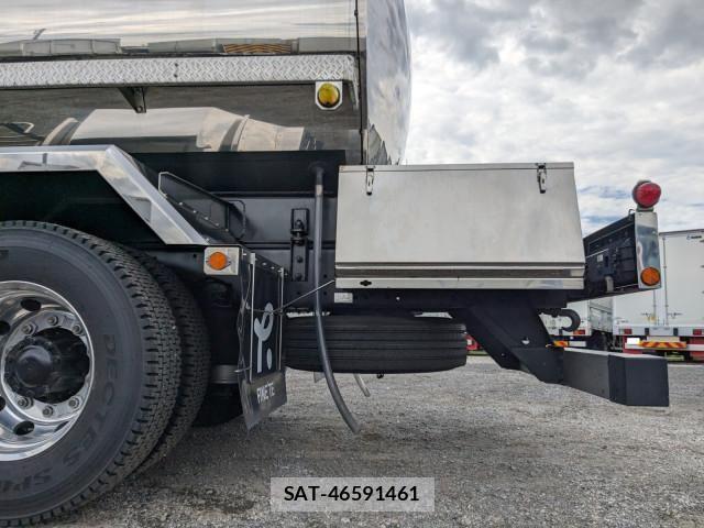 Isuzu GIGA 2024-03 1228177-19