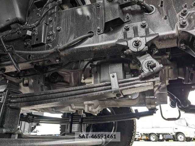 Isuzu GIGA 2024-03 1228177-21