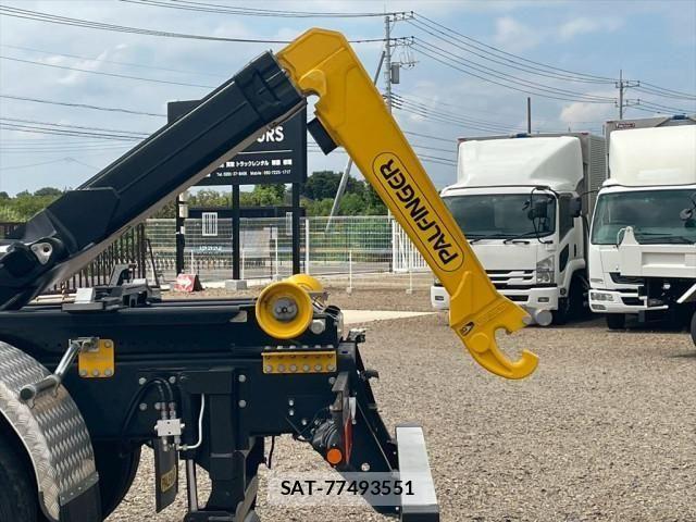 Isuzu GIGA 2024-03 1236156-12