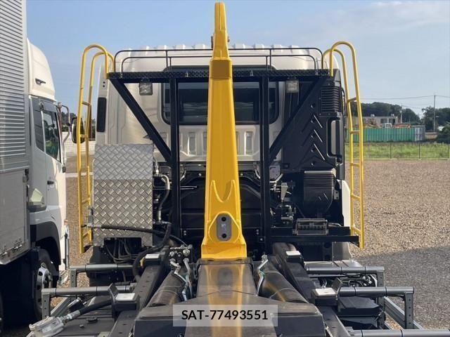 Isuzu GIGA 2024-03 1236156-6