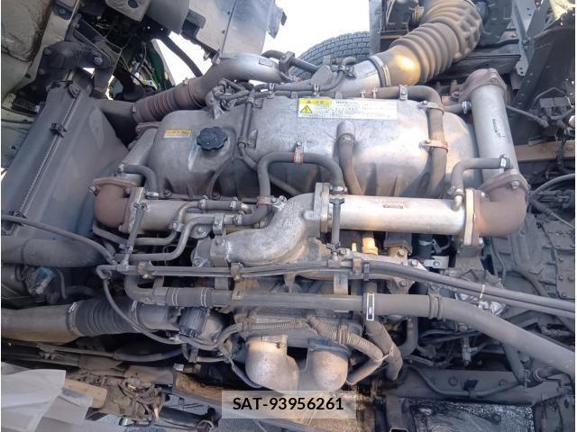 Isuzu GIGA 2016-02 1297610-14