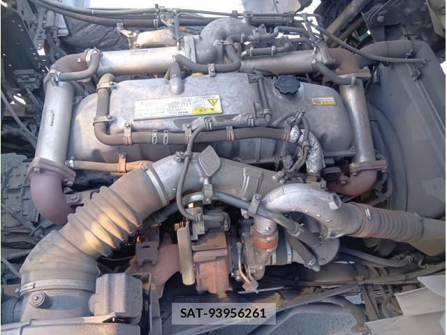 Isuzu GIGA 2016-02 1297610-15