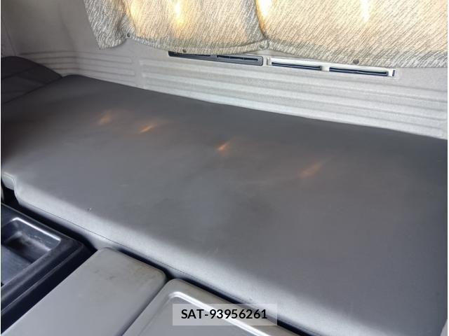 Isuzu GIGA 2016-02 1297610-24