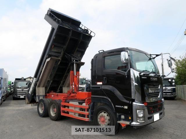 Isuzu GIGA 2017-07 1324564-0