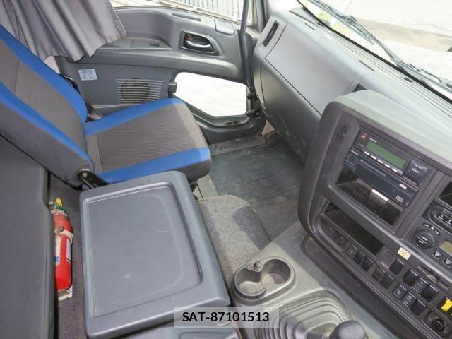 Isuzu GIGA 2017-07 1324564-28