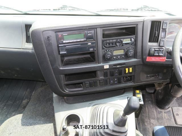 Isuzu GIGA 2017-07 1324564-29