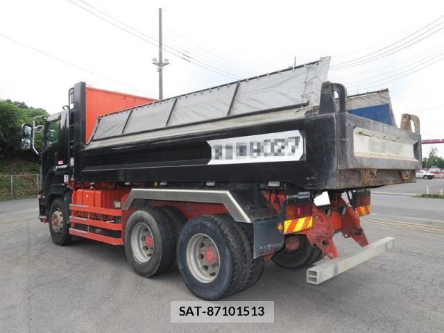Isuzu GIGA 2017-07 1324564-4