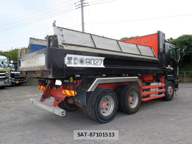 Isuzu GIGA 2017-07 1324564-5
