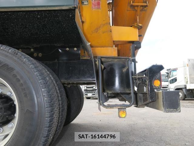 Isuzu GIGA 2019-10 1402445-13