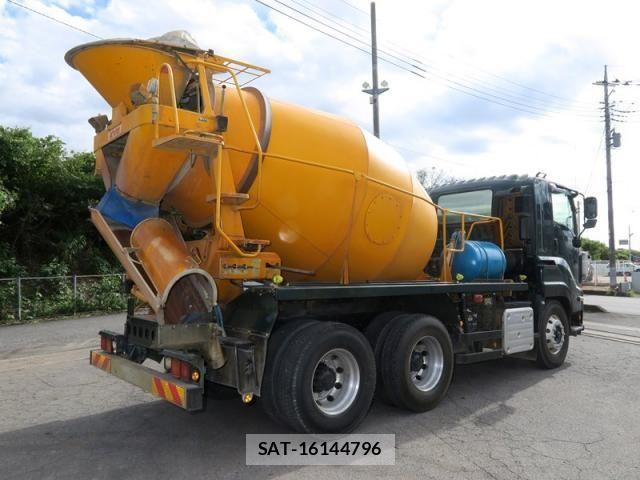 Isuzu GIGA 2019-10 1402445-3