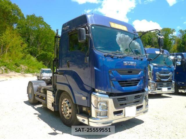 Isuzu GIGA 2017-09 1205017-2