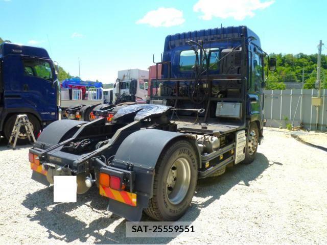 Isuzu GIGA 2017-09 1205017-3