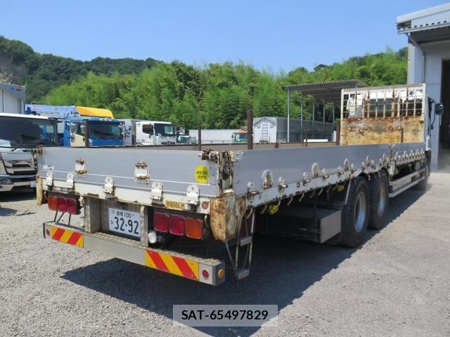Isuzu GIGA 2016-10 1184122-5