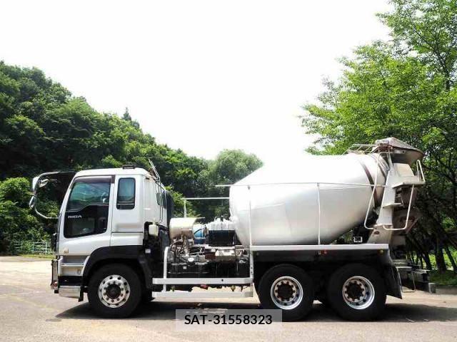 Isuzu GIGA 2012-06 1146826-1