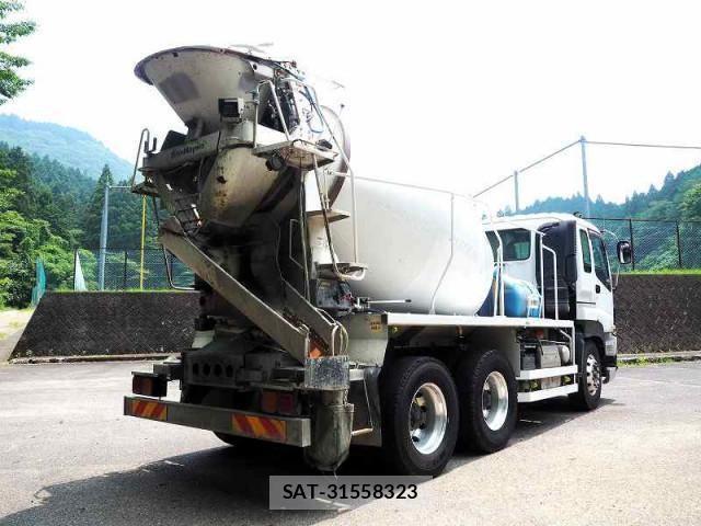 Isuzu GIGA 2012-06 1146826-4