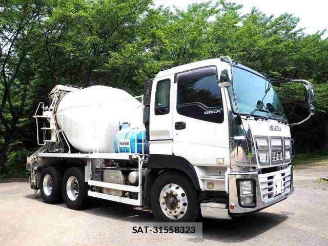 Isuzu GIGA 2012-06 1146826-6
