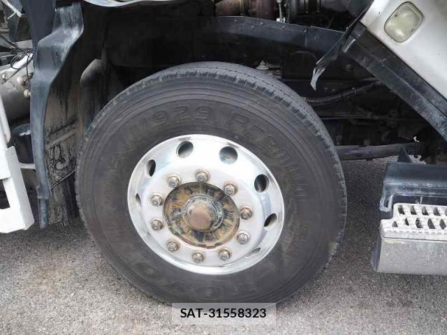 Isuzu GIGA 2012-06 1146826-9