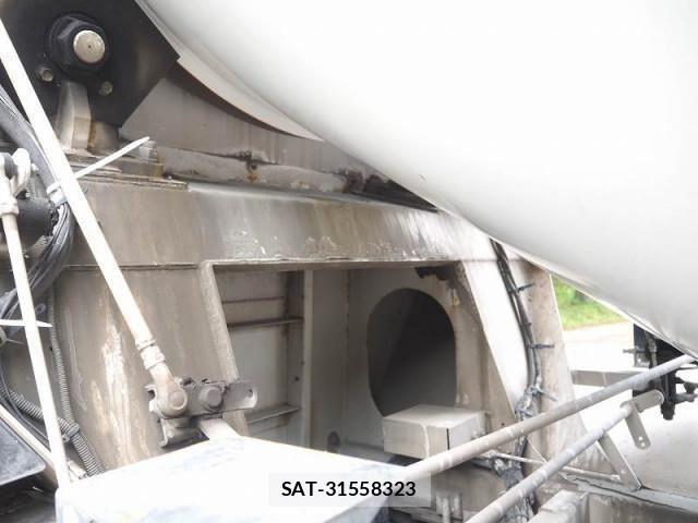Isuzu GIGA 2012-06 1146826-20