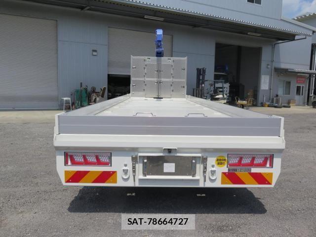 Isuzu GIGA 2016-02 408341-7