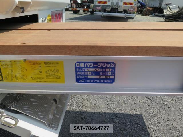 Isuzu GIGA 2016-02 408341-18