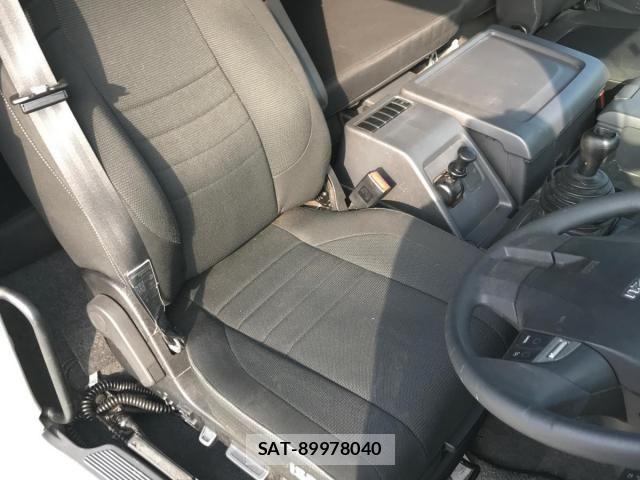 Isuzu GIGA 2020-09 864646-18