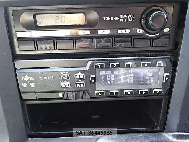 Isuzu GIGA 2011-11 605876-28