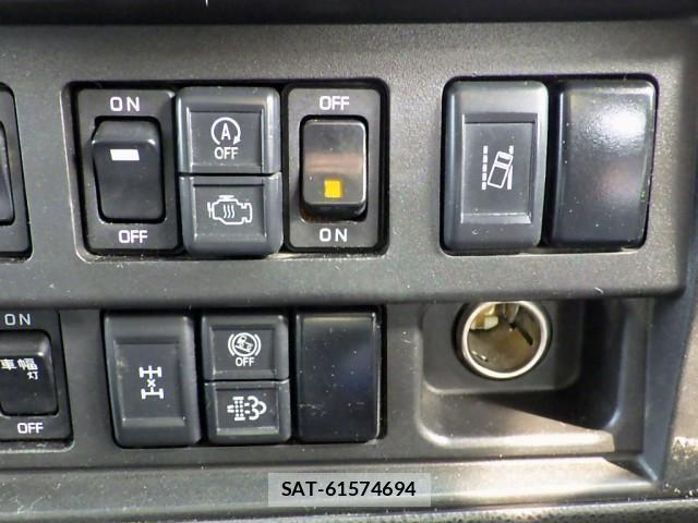 Isuzu GIGA 2018-06 817051-19