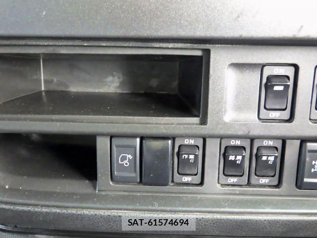 Isuzu GIGA 2018-06 817051-20