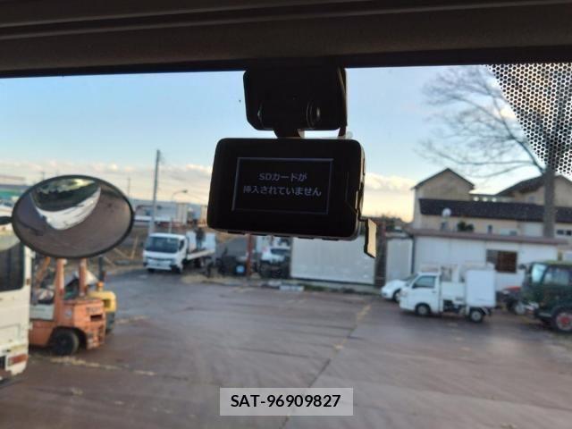 Isuzu GIGA 2019-06 635442-27