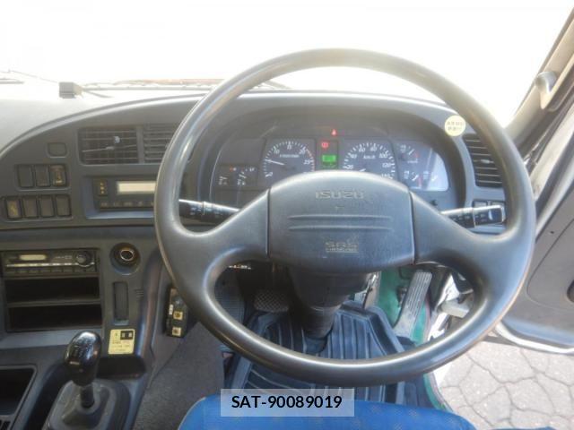 Isuzu GIGA 2009-07 443615-9
