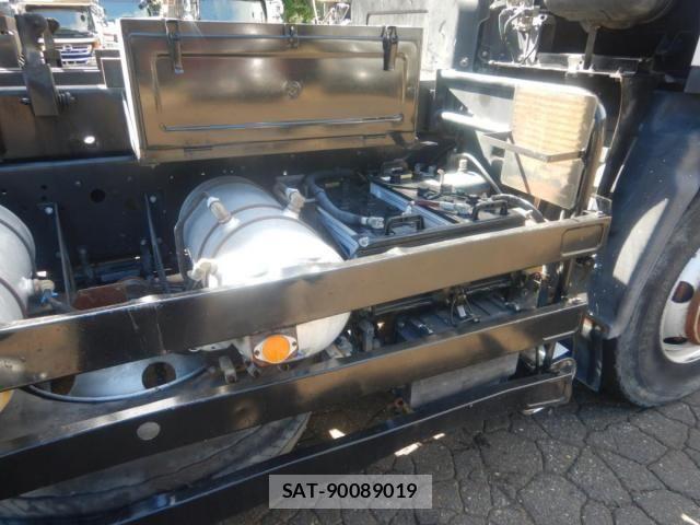Isuzu GIGA 2009-07 443615-25