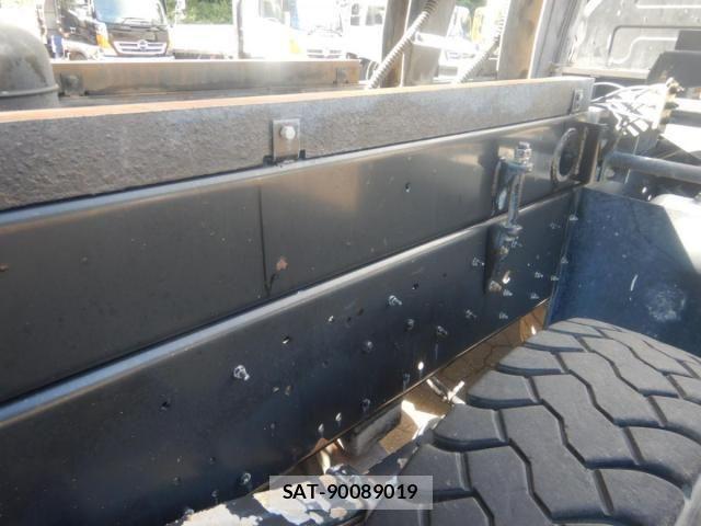 Isuzu GIGA 2009-07 443615-28