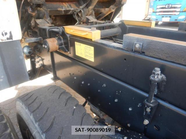 Isuzu GIGA 2009-07 443615-29