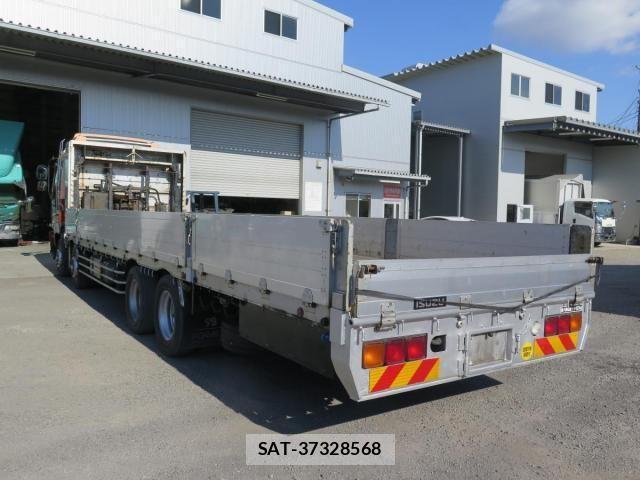 Isuzu GIGA 2015-05 695717-6