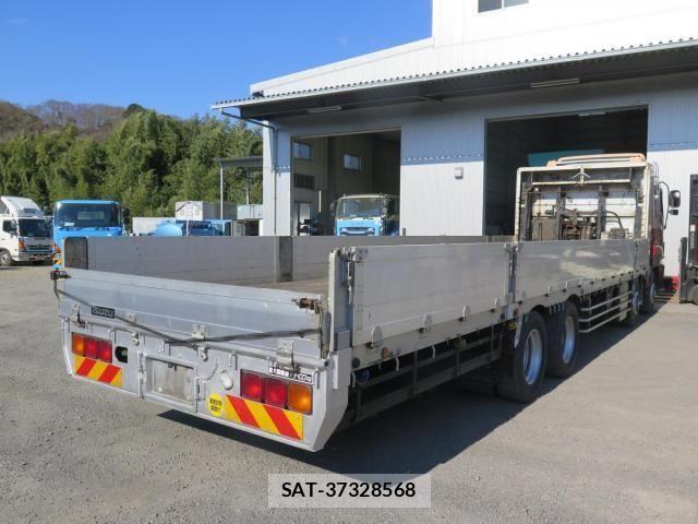 Isuzu GIGA 2015-05 695717-8