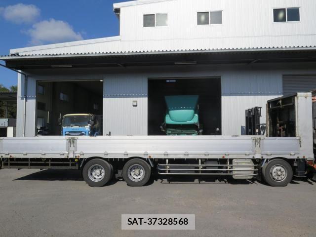 Isuzu GIGA 2015-05 695717-9